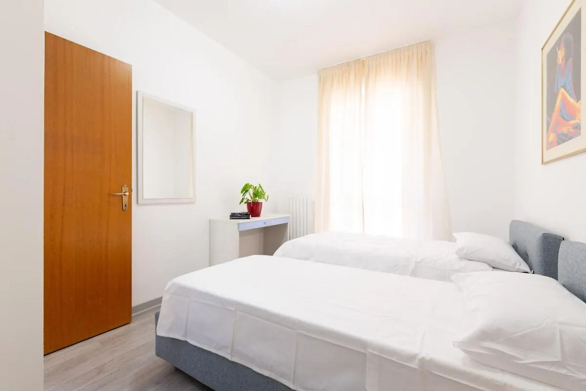 Matteotti 23 Sub4 - Oasi Trilocale Fiera Rho Milano Como Brianza Mxp Cesate Apartmán